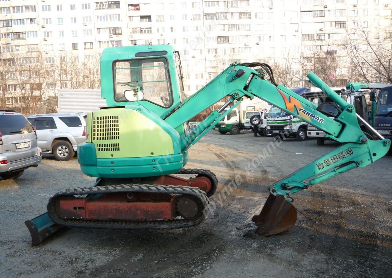 Миниэкскаватор Yanmar B4U-1, цена аренды Краснодар. Аренда мини-экскаватора в  Краснодаре.